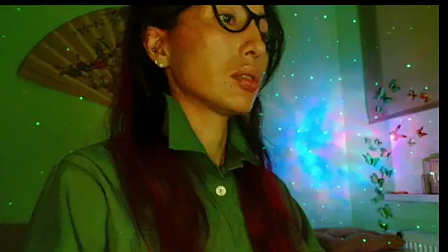 KiotoShine online show from October 10, 2025, 4:19 pm