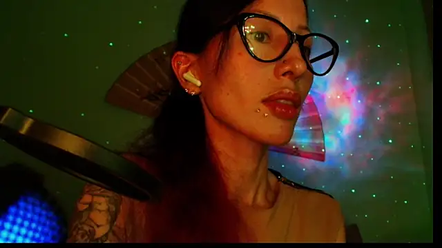 KiotoShine online show from December 14, 2025, 6:46 pm