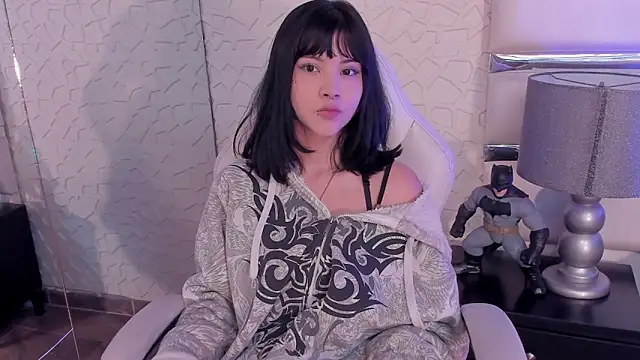 Snapshot of TatiLee chatting on March 26, 2026, 11:41 am TatiLee online show from March 26, 2026, 11:41 am