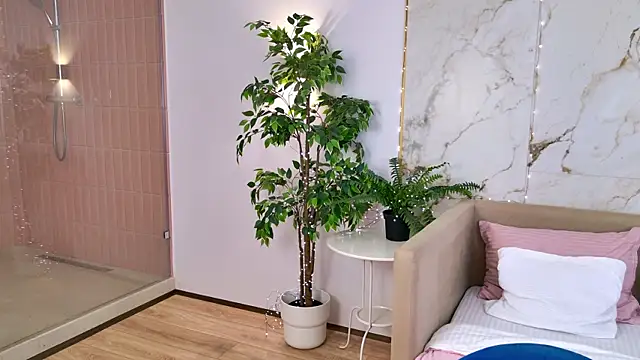 SweetyLicky online show from July 19, 2026, 3:53 pm