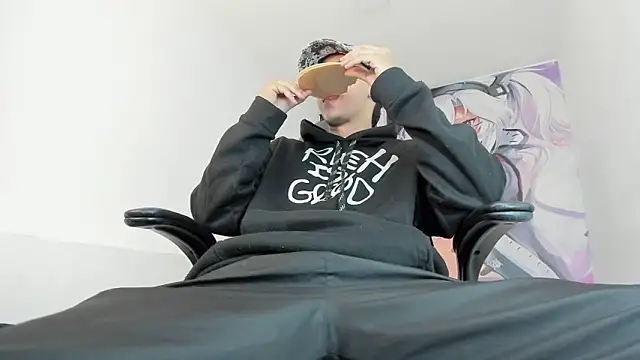 Snapshot of Fran_Boy chatting on November 21, 2025, 4:22 am Fran Boy online show from November 21, 2025, 4:22 am