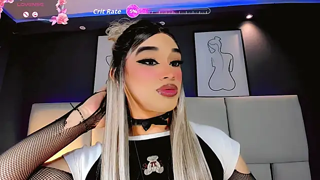 Snapshot of Valeriasmiithh chatting on October 11, 2025, 8:32 pm Valeriasmiithh online show from October 11, 2025, 8:32 pm