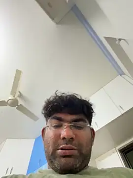 TELUGU-HYDDICK4u online show from November 7, 2025, 5:56 am