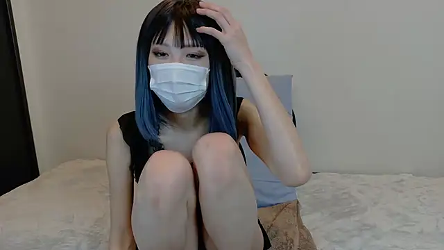 Snapshot of sarina_at chatting on February 13, 2026, 9:31 am sarina at online show from February 13, 2026, 9:31 am