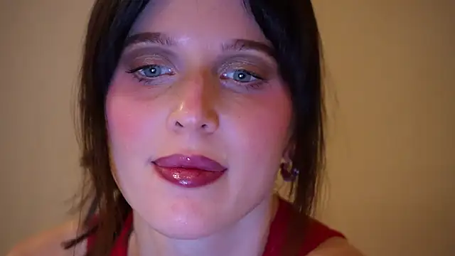 ellaa91 online show from December 17, 2025, 4:45 pm