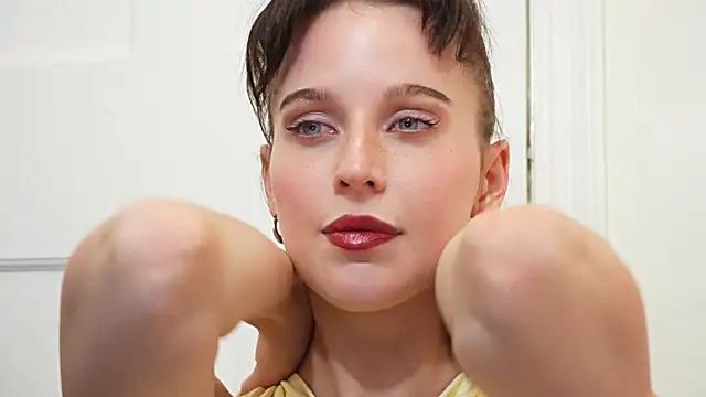 Snapshot of ellaa91 chatting on November 3, 2025, 7:50 pm ellaa91 online show from November 3, 2025, 7:50 pm