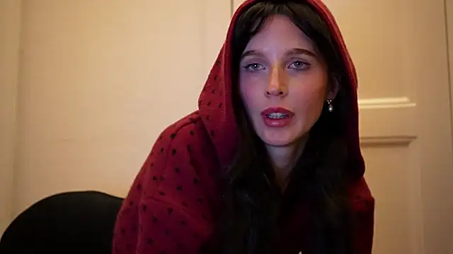 Snapshot of ellaa91 chatting on November 18, 2025, 2:53 pm ellaa91 online show from November 18, 2025, 2:53 pm