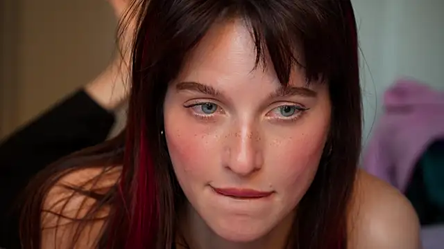 Snapshot of ellaa91 chatting on November 14, 2025, 1:48 pm ellaa91 online show from November 14, 2025, 1:48 pm