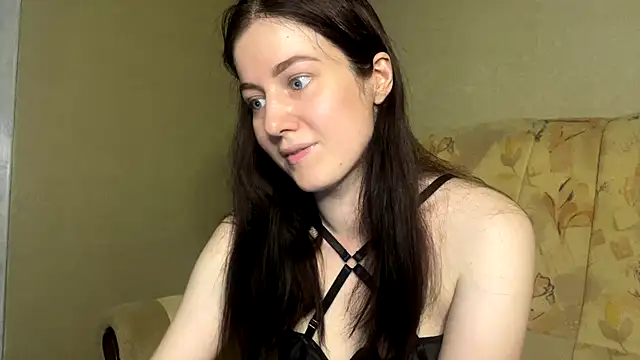 Snapshot of Marinpeach chatting on November 1, 2025, 3:06 pm Marinpeach online show from November 1, 2025, 3:06 pm