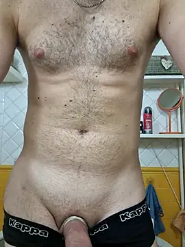 Snapshot of Lor34sc chatting on June 1, 2026, 1:22 pm Lor34sc online show from June 1, 2026, 1:22 pm