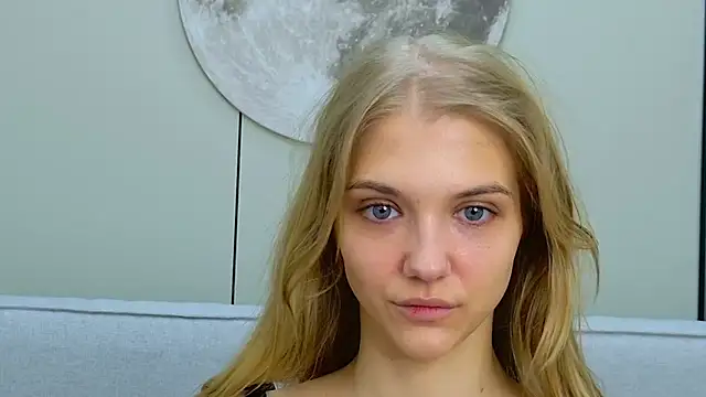 Snapshot of 4example_Chloe chatting on March 1, 2026, 10:48 am 4example Chloe online show from March 1, 2026, 10:48 am