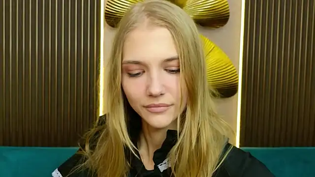 Snapshot of 4example_Chloe chatting on March 5, 2026, 3:30 pm 4example Chloe online show from March 5, 2026, 3:30 pm