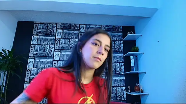 Snapshot of DanielaMonroe chatting on March 7, 2026, 8:58 pm DanielaMonroe online show from March 7, 2026, 8:58 pm