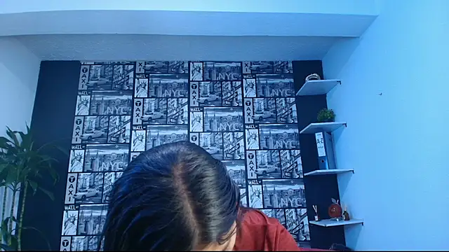 Snapshot of DanielaMonroe chatting on March 8, 2026, 5:16 pm DanielaMonroe online show from March 8, 2026, 5:16 pm