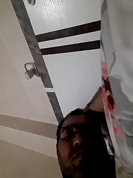 Snapshot of Hot-boy077 chatting on October 20, 2025, 4:36 am Hot-boy077 online show from October 20, 2025, 4:36 am