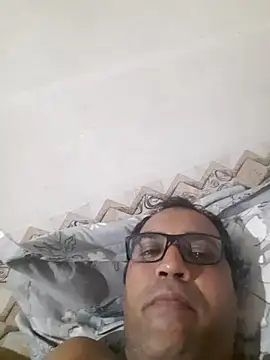 Snapshot of Hot-boy077 chatting on October 12, 2025, 6:42 pm Hot-boy077 online show from October 12, 2025, 6:42 pm