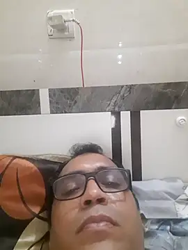 Snapshot of Hot-boy077 chatting on October 29, 2025, 9:52 am Hot-boy077 online show from October 29, 2025, 9:52 am