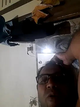 Snapshot of Hot-boy077 chatting on October 13, 2025, 5:58 pm Hot-boy077 online show from October 13, 2025, 5:58 pm