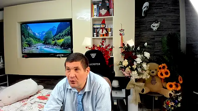 Snapshot of SpartacusDaddy48 chatting on June 11, 2026, 2:53 am SpartacusDaddy48 online show from June 11, 2026, 2:53 am