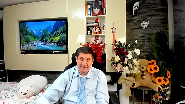 Snapshot of SpartacusDaddy48 chatting on June 9, 2026, 2:12 am SpartacusDaddy48 online show from June 9, 2026, 2:12 am