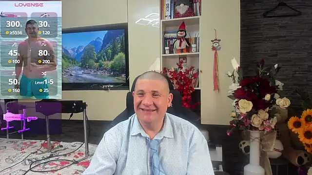 Snapshot of SpartacusDaddy48 chatting on June 17, 2026, 5:07 am SpartacusDaddy48 online show from June 17, 2026, 5:07 am