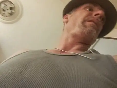 Snapshot of Billysch@xh chatting on June 30, 2026, 2:11 am Billyschxh online show from June 30, 2026, 2:11 am