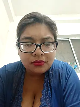 Snapshot of Elie_couple143 chatting on November 26, 2025, 11:49 pm Elie couple143 online show from November 26, 2025, 11:49 pm