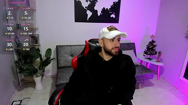 Maximo Wolff online show from December 19, 2025, 4:05 am