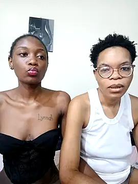 Miss-Hennessy online show from April 19, 2026, 11:22 am