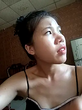 Snapshot of Adsatoh chatting on October 3, 2025, 6:59 am Adsatoh online show from October 3, 2025, 6:59 am