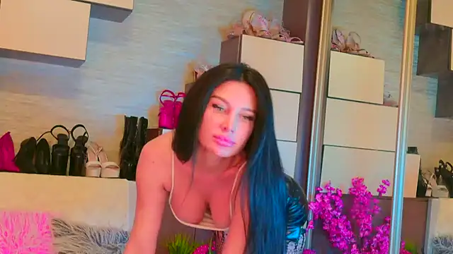 AlexaBilie online show from February 3, 2026, 2:53 am