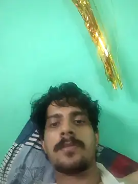 Snapshot of Sushant001 chatting on October 15, 2025, 5:39 am Sushant001 online show from October 15, 2025, 5:39 am