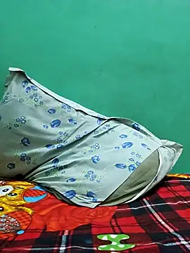 Snapshot of Sushant001 chatting on November 9, 2025, 10:52 am Sushant001 online show from November 9, 2025, 10:52 am