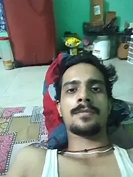 Snapshot of Sushant001 chatting on October 26, 2025, 5:35 pm Sushant001 online show from October 26, 2025, 5:35 pm