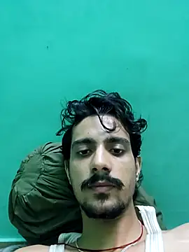 Snapshot of Sushant001 chatting on November 3, 2025, 1:26 pm Sushant001 online show from November 3, 2025, 1:26 pm