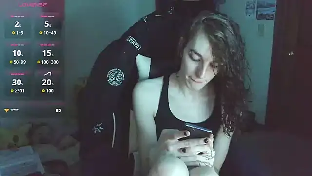 comfyknife online show from July 15, 2026, 2:07 am