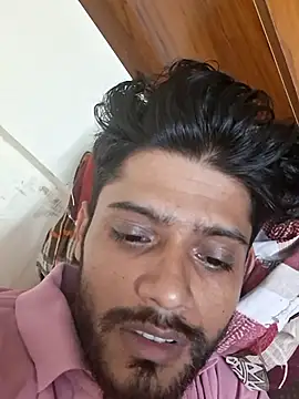 Snapshot of king_raaj1999 chatting on August 4, 2026, 5:17 pm king raaj1999 online show from August 4, 2026, 5:17 pm