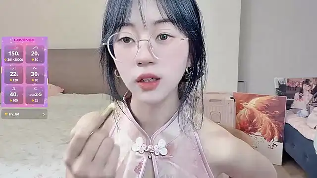 nini a online show from February 7, 2026, 1:08 pm