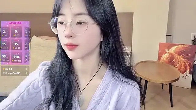 nini a online show from March 11, 2026, 9:25 am