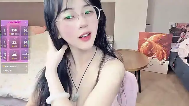 nini a online show from March 6, 2026, 11:44 pm