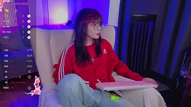 Snapshot of Misa_Perfect chatting on October 8, 2025, 11:56 am Misa Perfect online show from October 8, 2025, 11:56 am