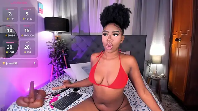 Snapshot of EmaaaBrown_ chatting on November 30, 2025, 5:08 am EmaaaBrown online show from November 30, 2025, 5:08 am