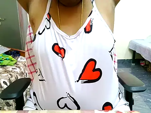 Snapshot of ammu1990 chatting on February 28, 2026, 6:24 am ammu1990 online show from February 28, 2026, 6:24 am