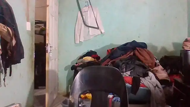 Nicky52 online show from November 10, 2025, 4:56 pm