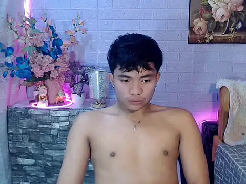 mostwantedtwink online show from July 3, 2026, 10:55 am