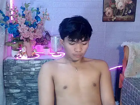 mostwantedtwink online show from July 10, 2026, 11:43 am