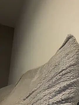 LollyLove  online show from March 18, 2026, 9:04 pm