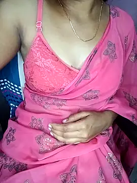 Nidhi lovely online show from February 19, 2026, 2:52 am
