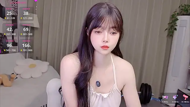 Snapshot of uikyy1 chatting on June 14, 2026, 6:47 am uikyy1 online show from June 14, 2026, 6:47 am