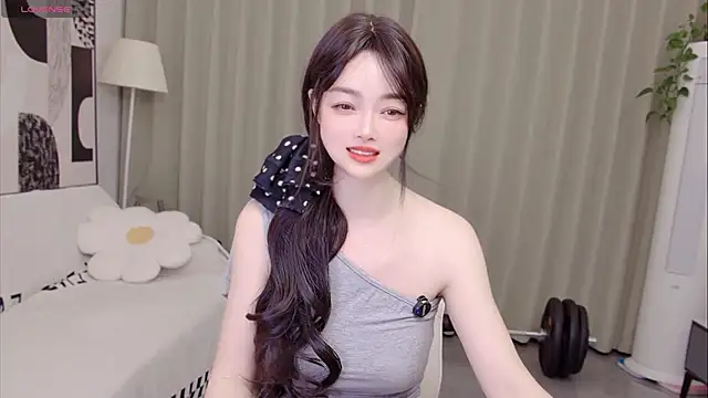 Snapshot of uikyy1 chatting on June 17, 2026, 2:27 pm uikyy1 online show from June 17, 2026, 2:27 pm